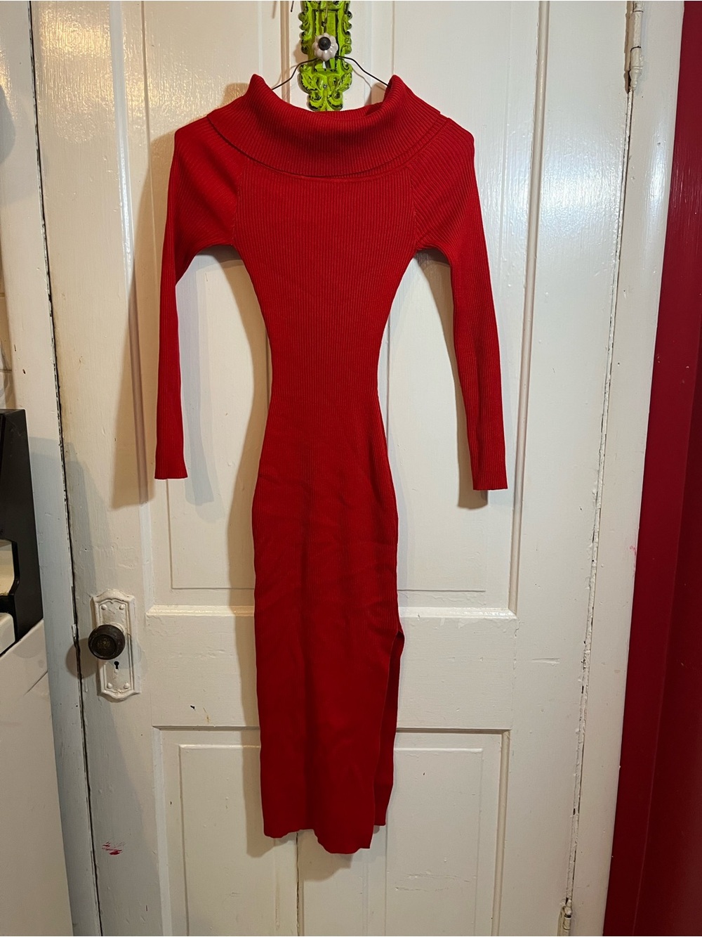 Small Red Windsor Basic Ribbed Knit High Slit Midi Dress